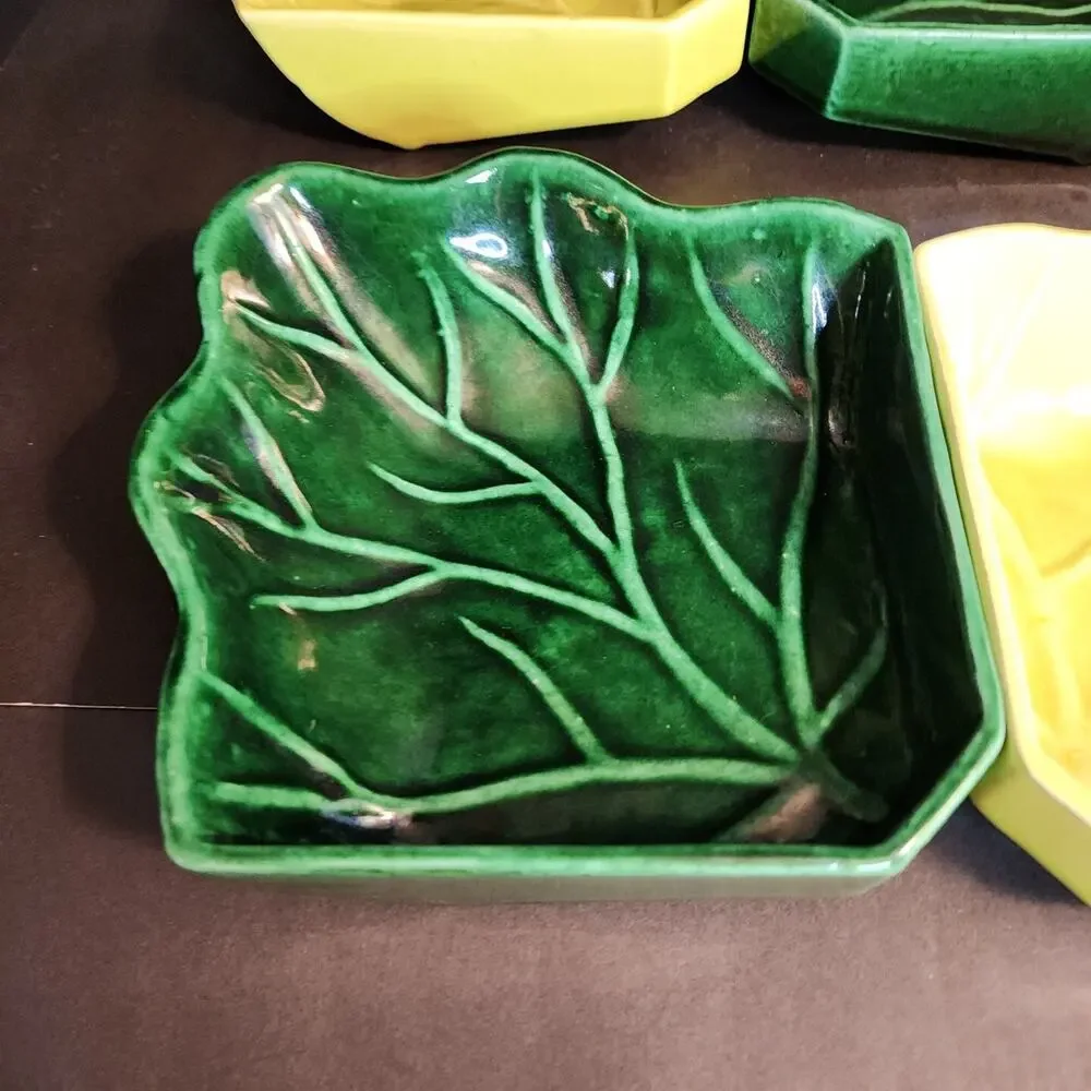 Unmarked tone green